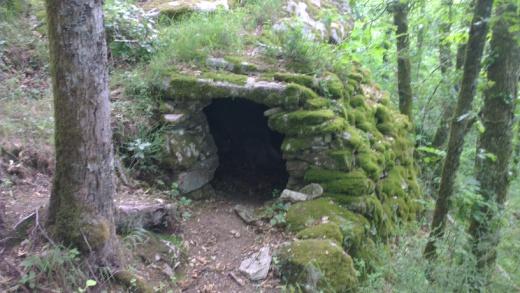 Une ancienne cabane de berger Ancienne cabane de berger